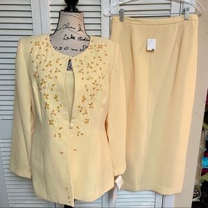 New with tags Maxie Klein skirt suit